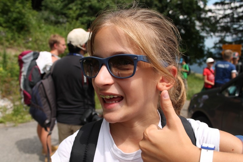 Village Camps International Summer Camp Leysin, Switzerland 2026-08-15 https://www.villagecamps.com/journals_admin/images/697-16-yellow hike (10).jpg